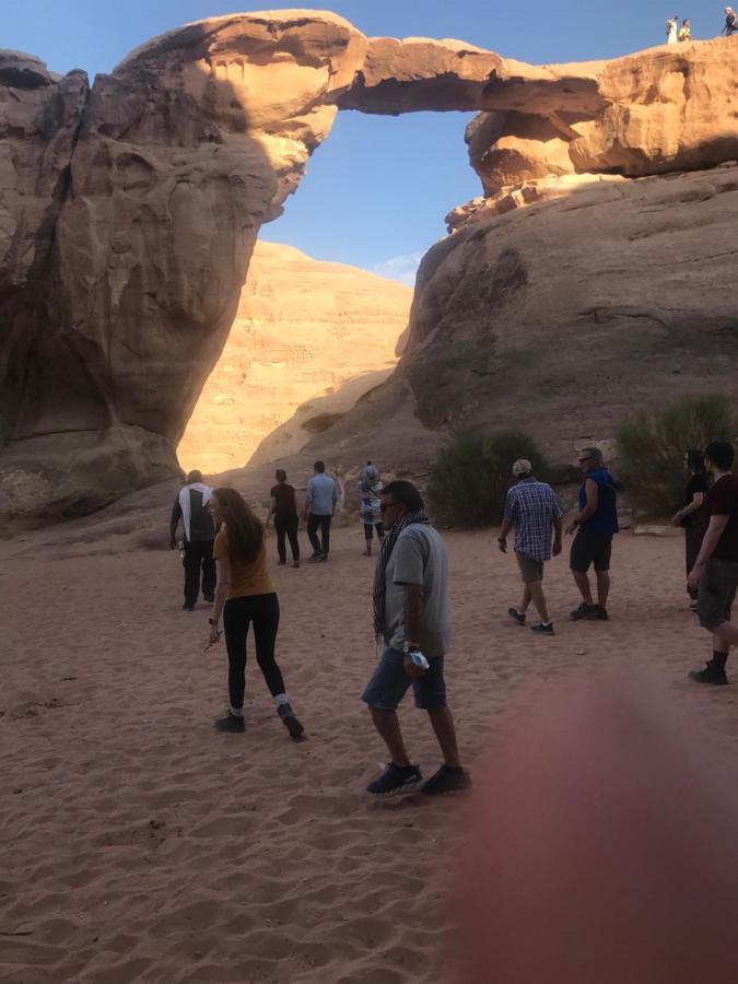 Black Irish Camp And Tours Wadi Rum Exterior photo