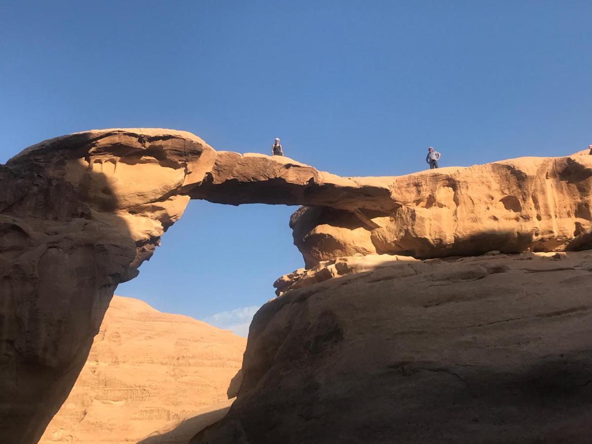 Black Irish Camp And Tours Wadi Rum Exterior photo