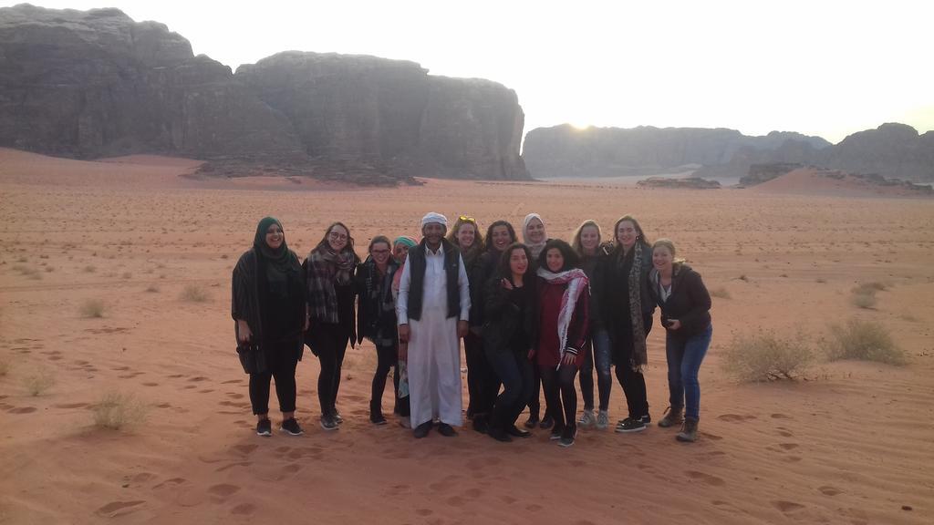 Black Irish Camp And Tours Wadi Rum Exterior photo